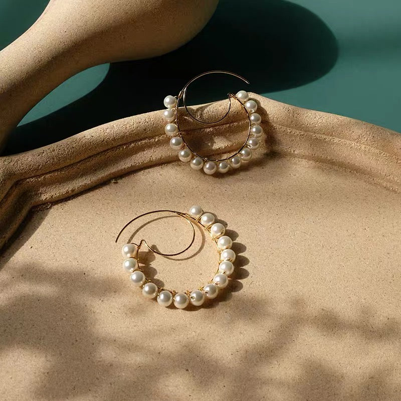 Elegant 18K Gold-plated Pearl Hoop Earrings