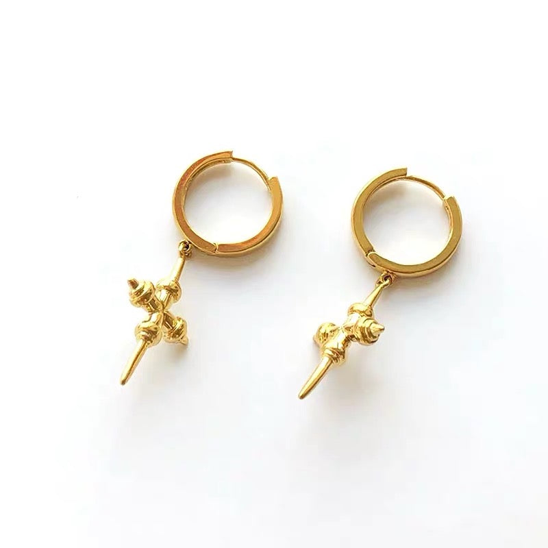 Aesthetic Gold-toned Silver-toned Titanium Huggie Earring