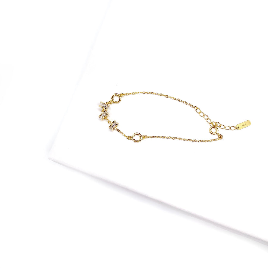 Elegant Gold-plated Zirconia Bracelet